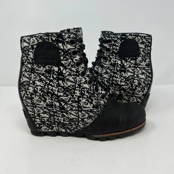 Sorel Boots Women's Size 7 Black White Hidden Wedge Ankle Booties Normcore - Picture 10 of 12